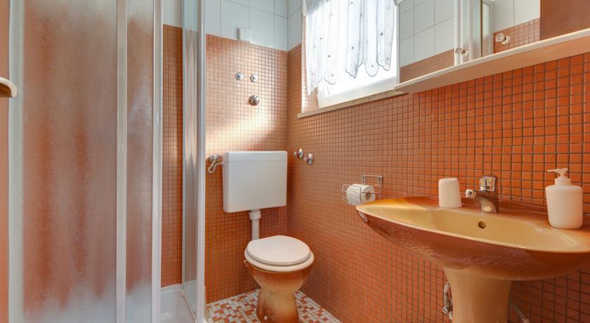 Apartment Nikolina Mali Losinj Bilik gambar