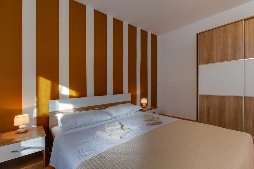 Apartment Nikolina Mali Losinj Bilik gambar